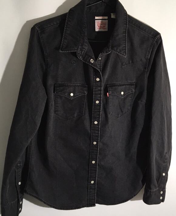 Levi's Tops - Levi's Ultimate Women's Size Medium Black Western Fringe Denim Long Sleeve Top
